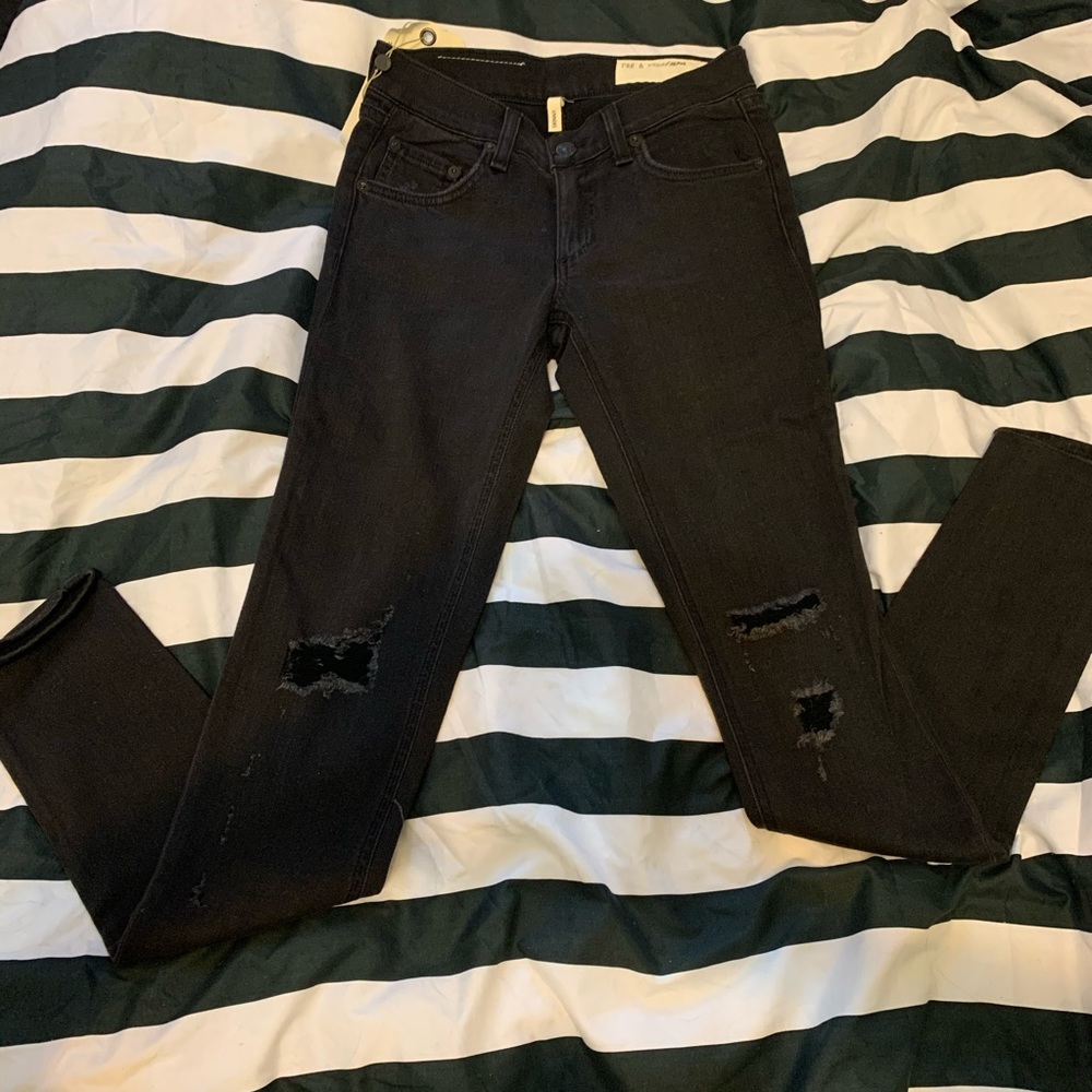 Rag-N-Bone Blk Skinny Ripped Denim Sz 24 Mid Waist
